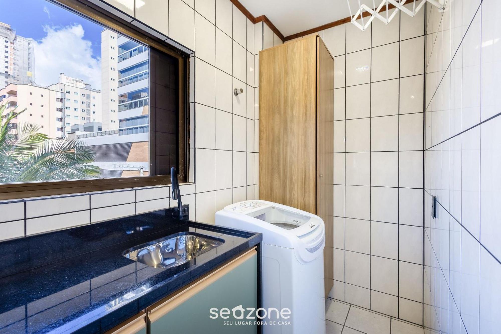 Lindo Apto 1 Quadra Do Mar Meia Praia Eis305 이타페마 외부 사진